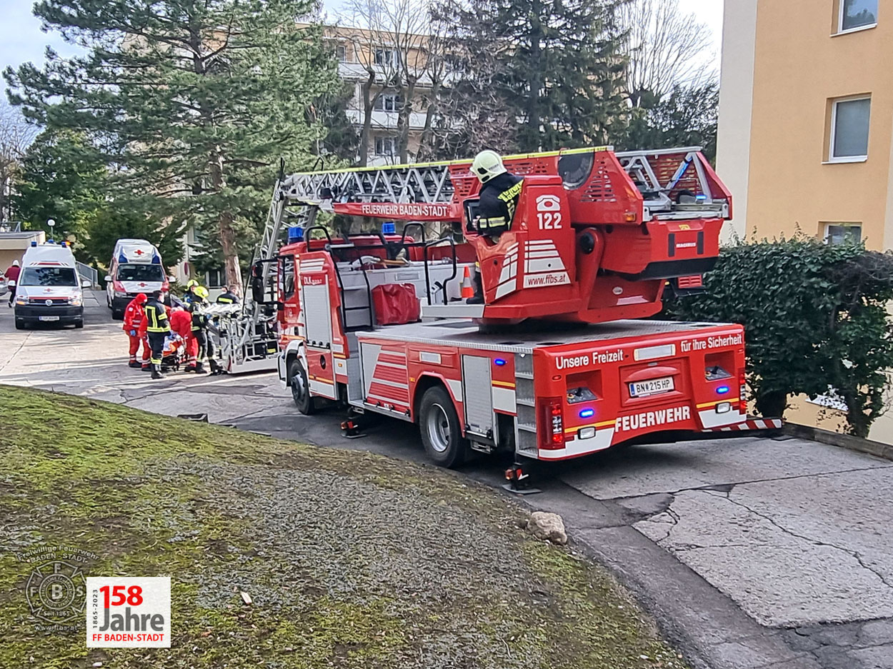 20230131 Unterstützung Rettungsdienst in Baden