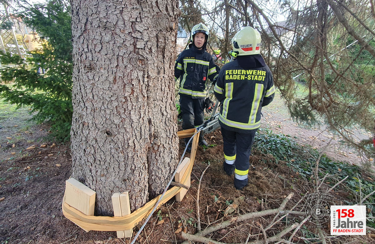 20230204 Sturmtief Pit über der Stadt BADEN