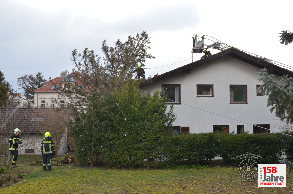 20230204 Sturmtief Pit über der Stadt BADEN
