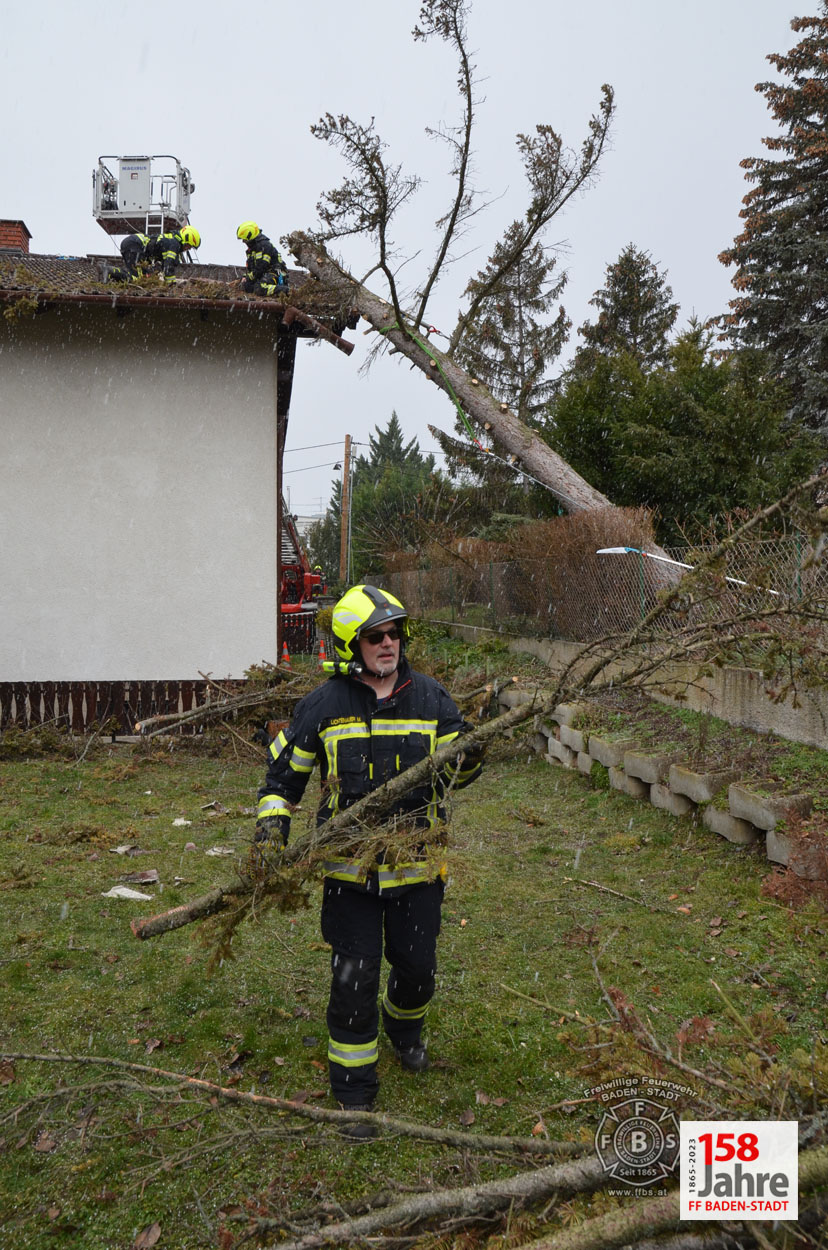 20230204 Sturmtief Pit über der Stadt BADEN