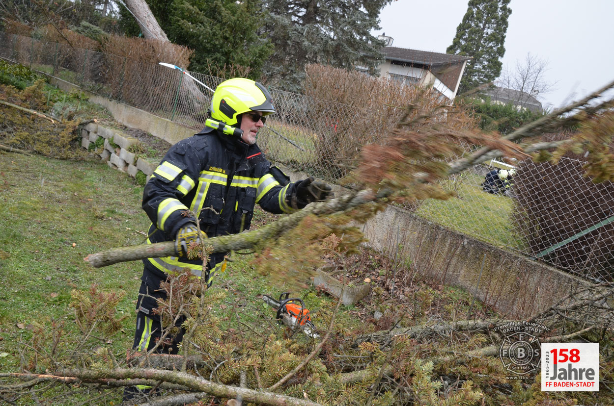 20230204 Sturmtief Pit über der Stadt BADEN