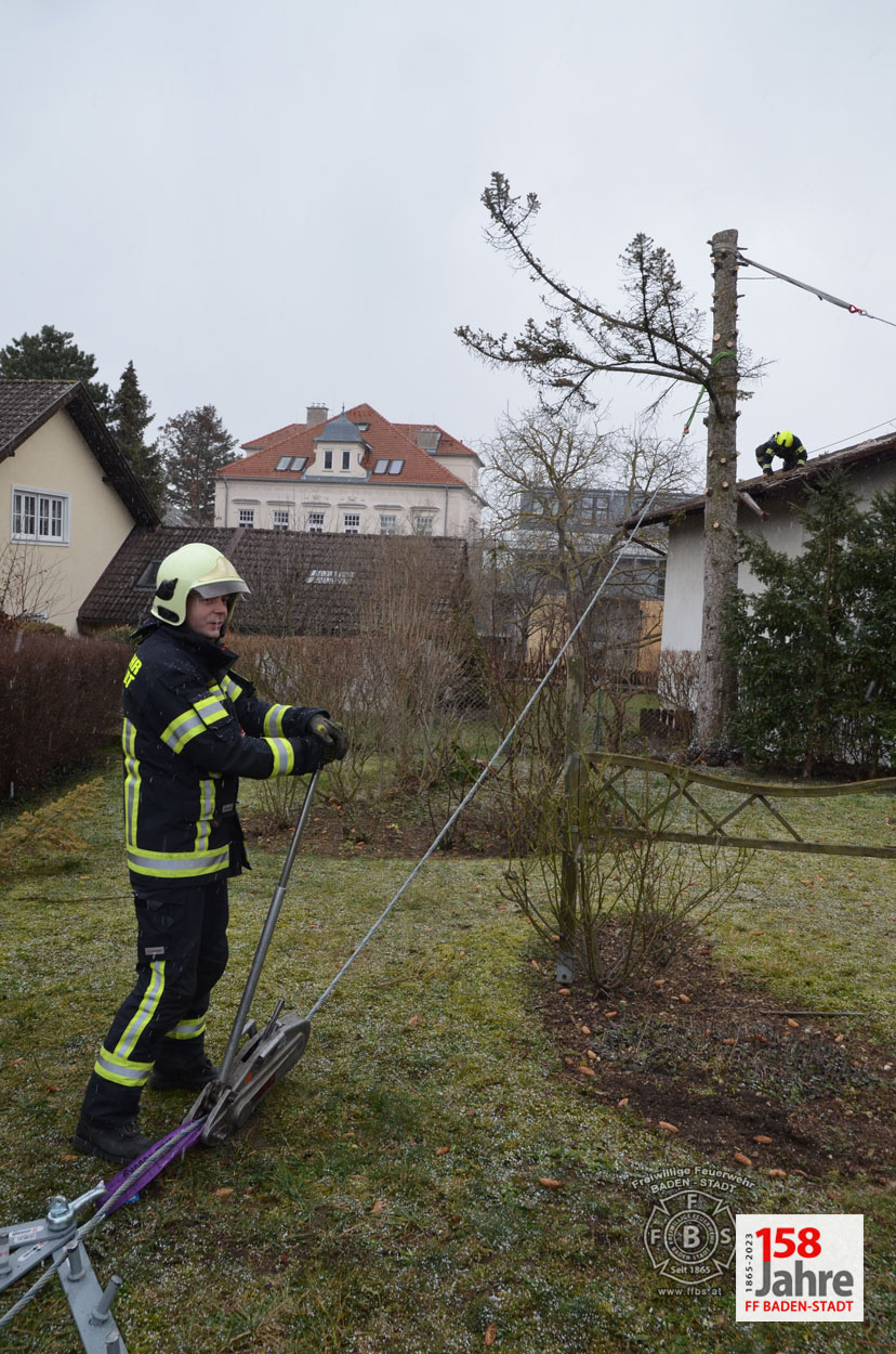 20230204 Sturmtief Pit über der Stadt BADEN
