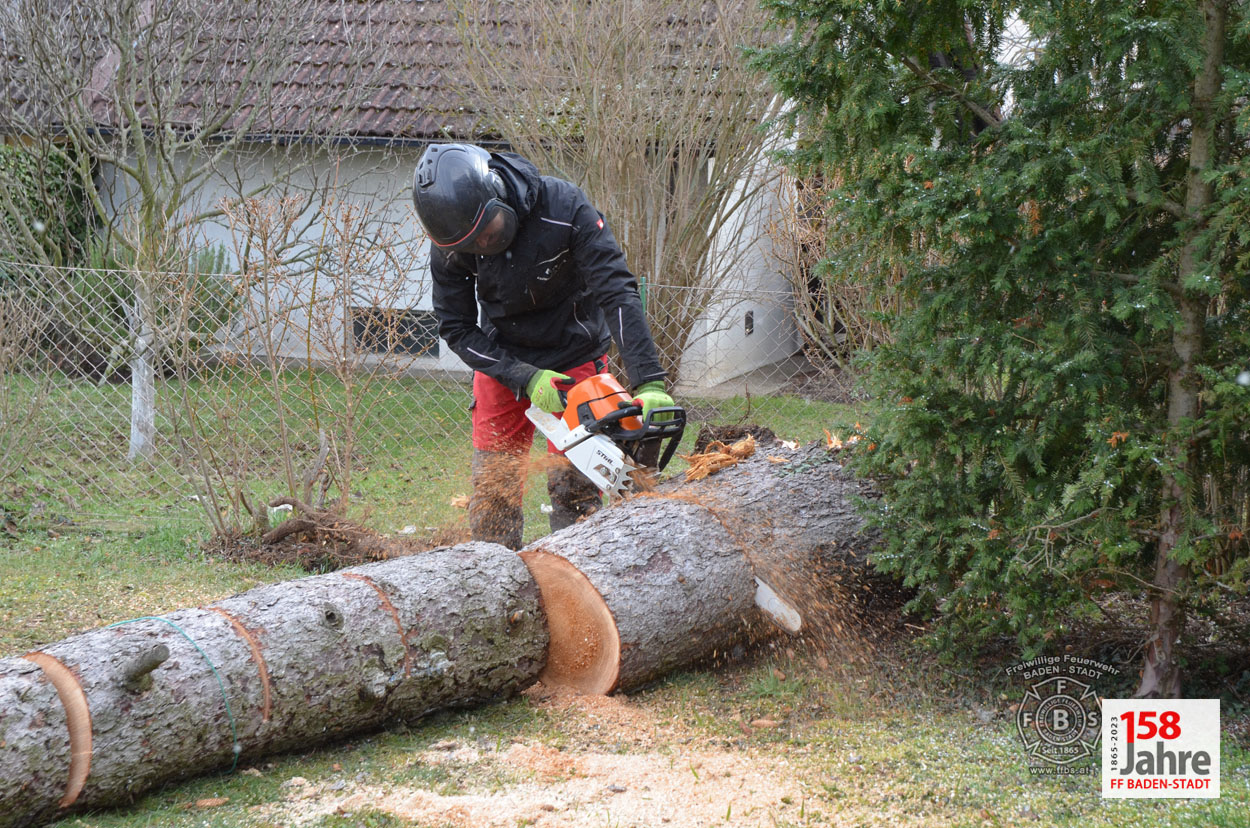 20230204 Sturmtief Pit über der Stadt BADEN