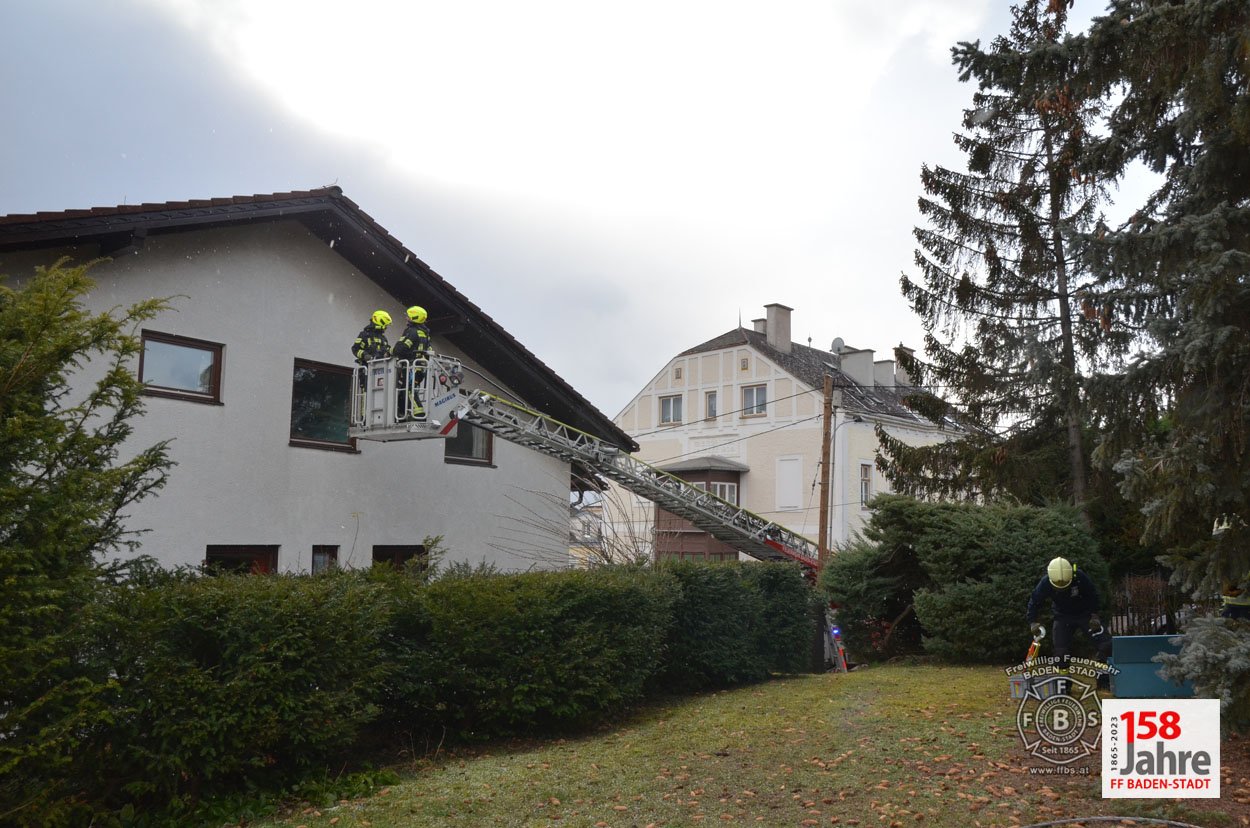 20230204 Sturmtief Pit über der Stadt BADEN