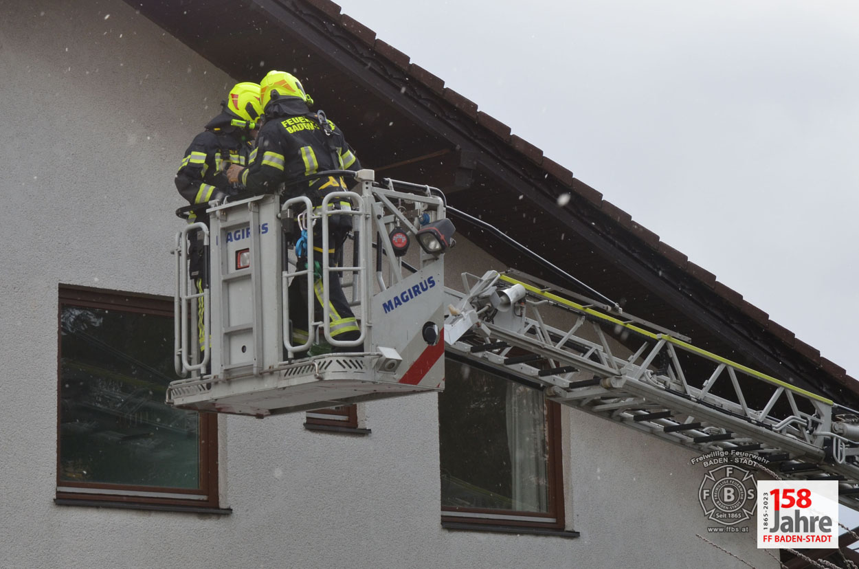 20230204 Sturmtief Pit über der Stadt BADEN
